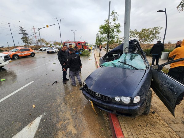 إصابة شاب بجروح خطيرة إثر حادث طرق ذاتي في بئر السبع