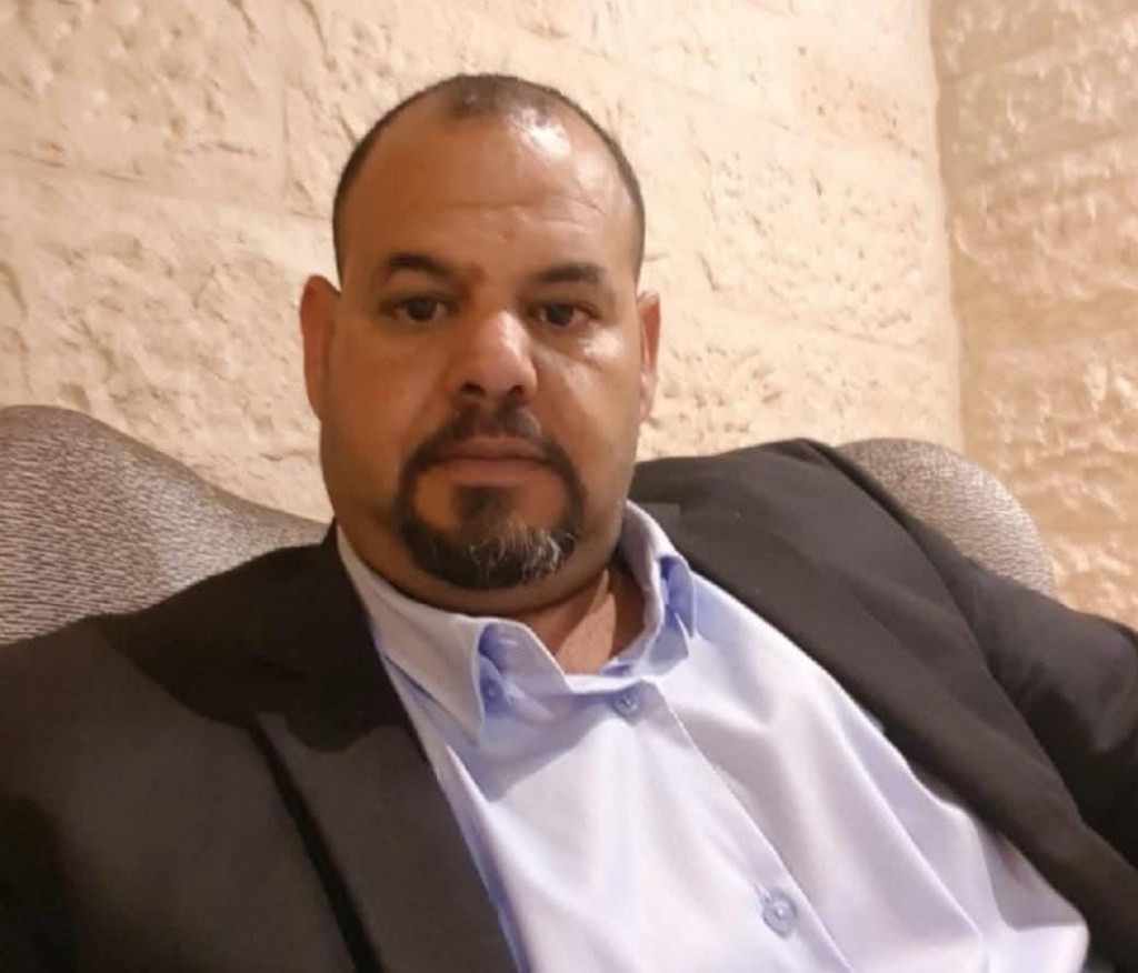 تل السبع: الدكتور وجيه أبو زهري القوادرة يتسلم مهامه مديراً لقسم التربية والتعليم ويطرح رؤية للشراكة المجتمعية
