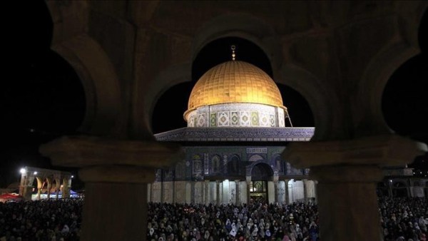 دعوات في القدس والداخل لتجاوز القيود وتكثيف التواجد في المسجد الأقصى