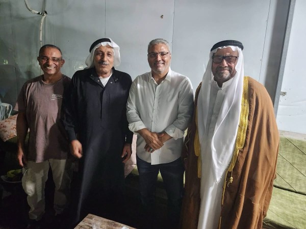 إعلان صلح وتسامح بين آل الهزيل وقوم سالم الجبور في بيت الشيخ إبراهيم أبو صقير الطوري